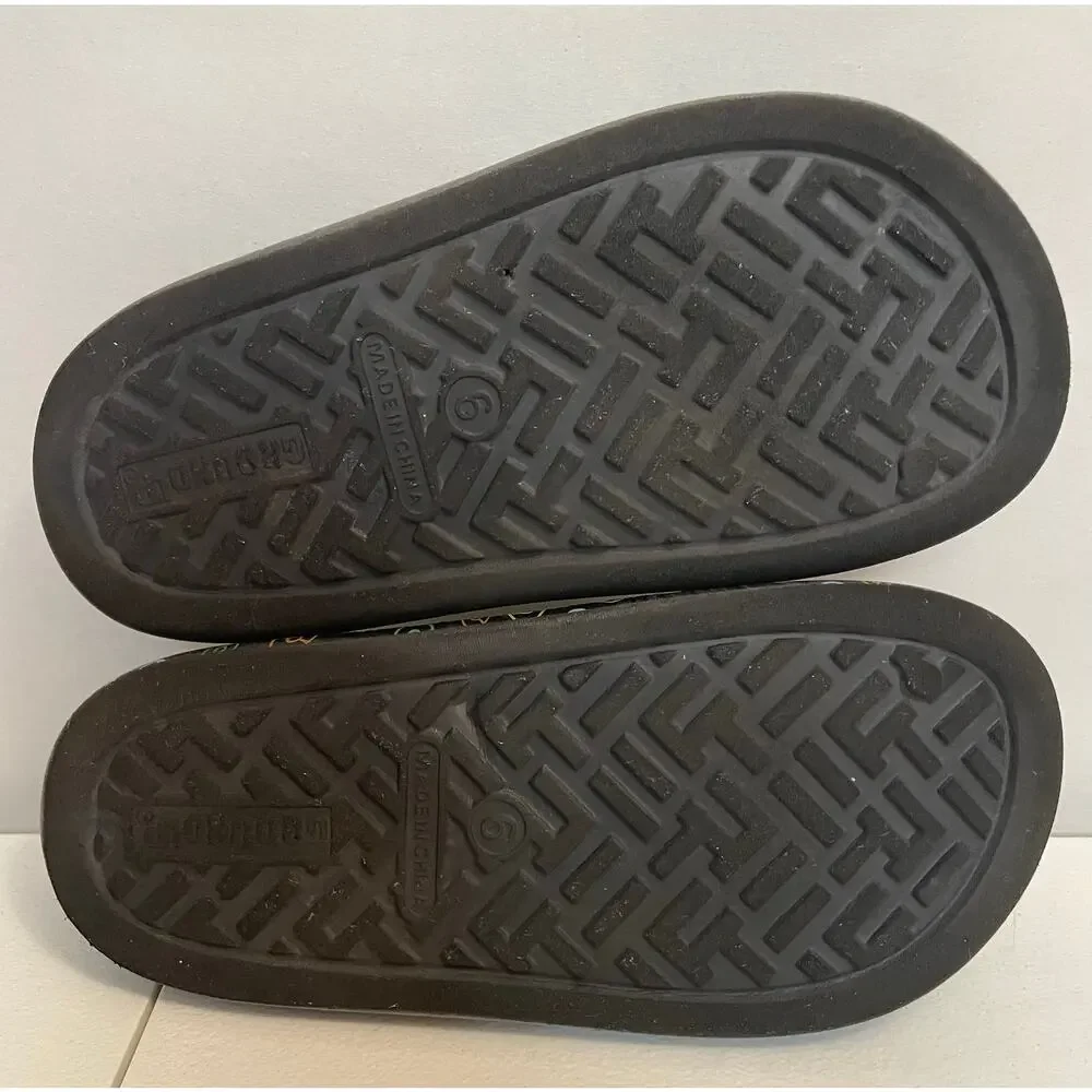 Pokemon Ground‎ up slip on Flip Flop black green 6 Unisex soft slides